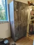 3-door metal cloakroom