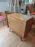 Vintage chest of drawers 