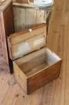 Wooden box 