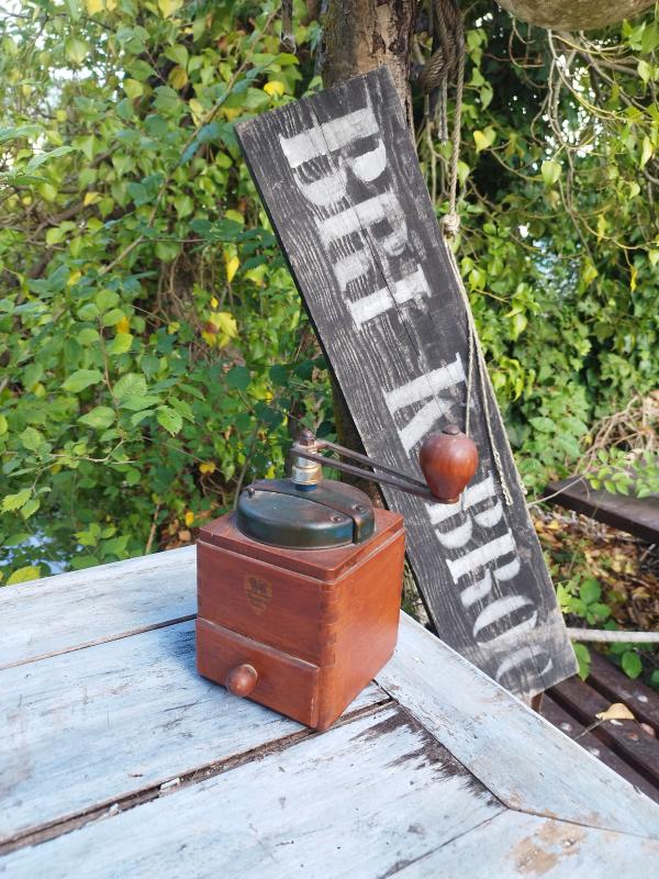 Peugeot coffee grinder 