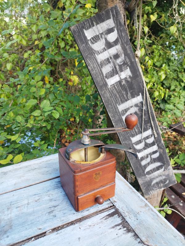 Peugeot coffee grinder 