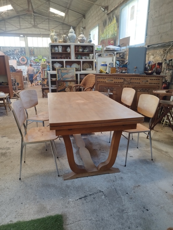 Table en bois ancienne