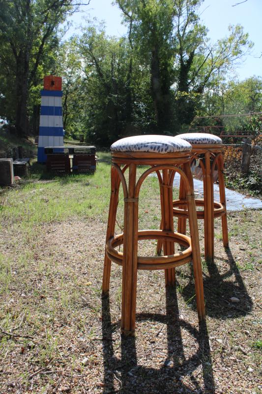Pair of rattan stools