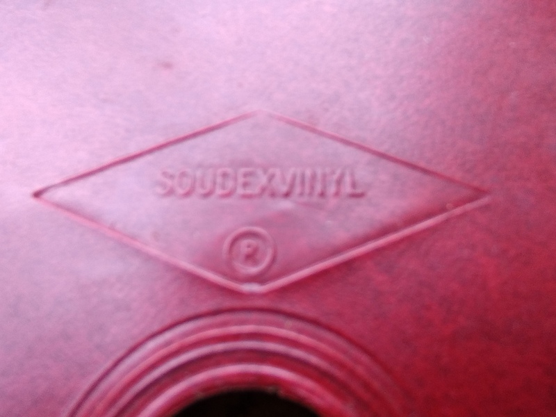 Pair of Soudex chairs 