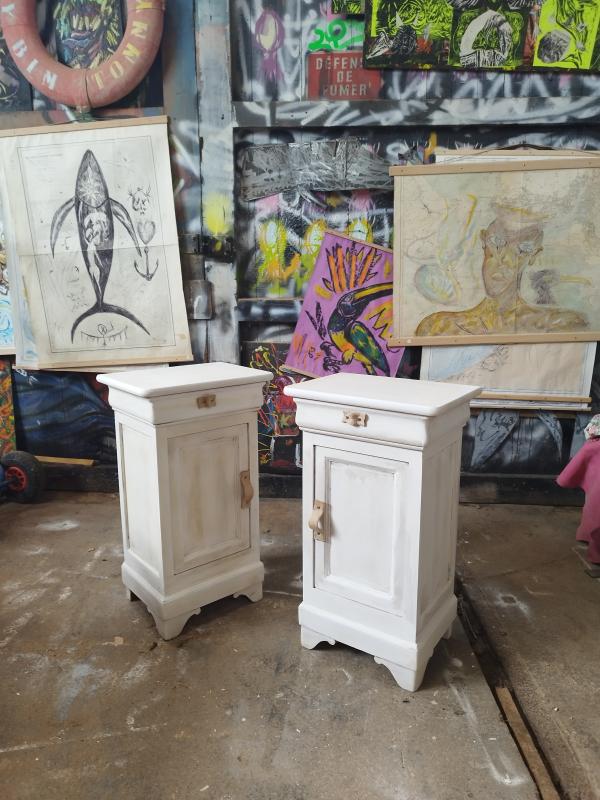 Pair of bedside tables