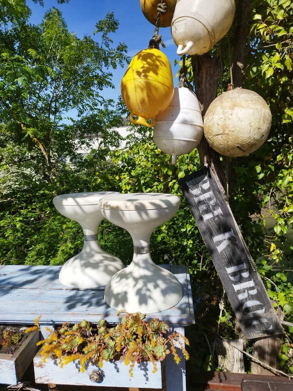 Pair of Sgabello Americano stools