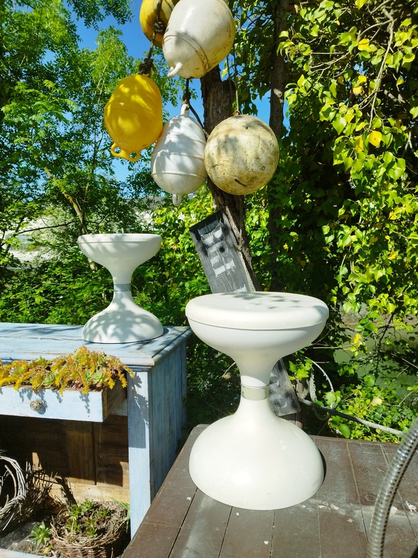 Pair of Sgabello Americano stools