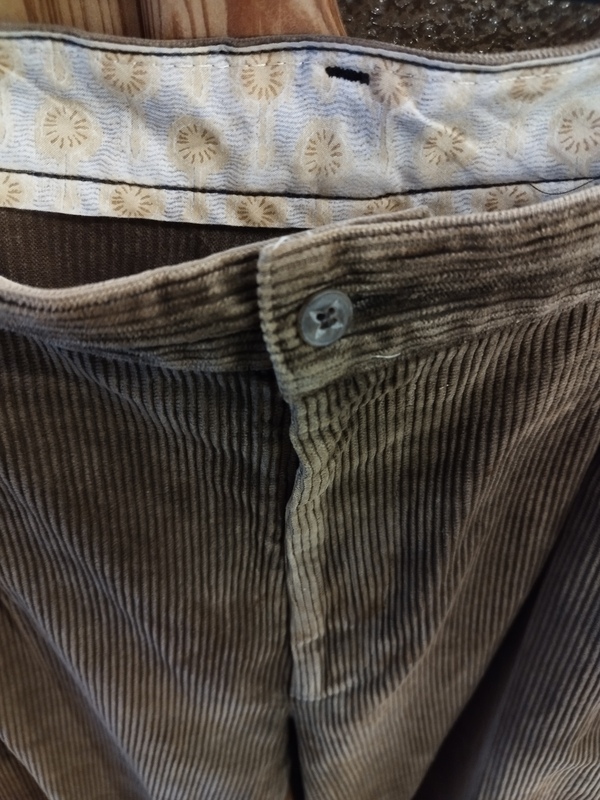 camel velvet pants size 50 