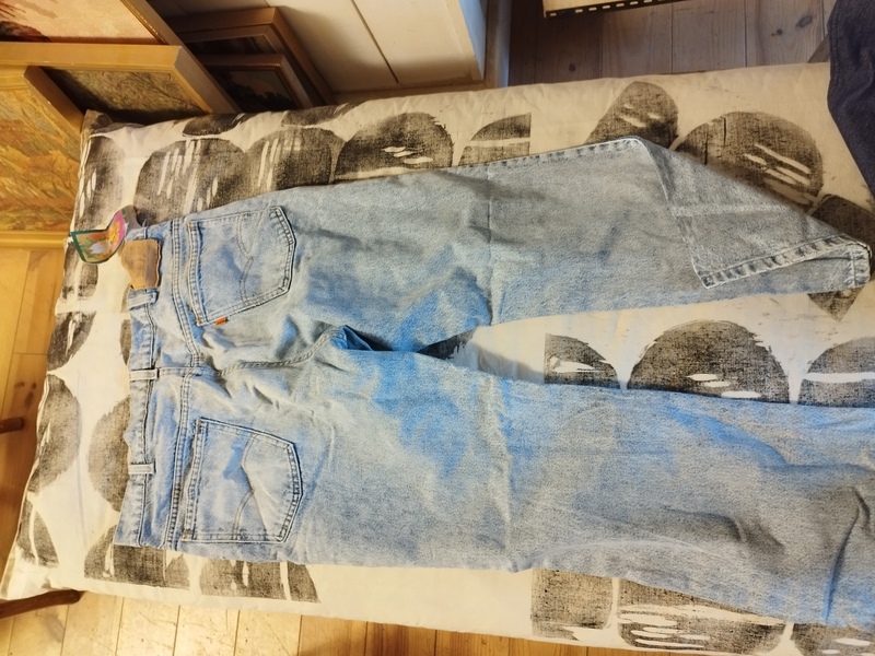 Branded vintage pants 