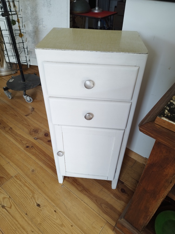 Small mado furniture