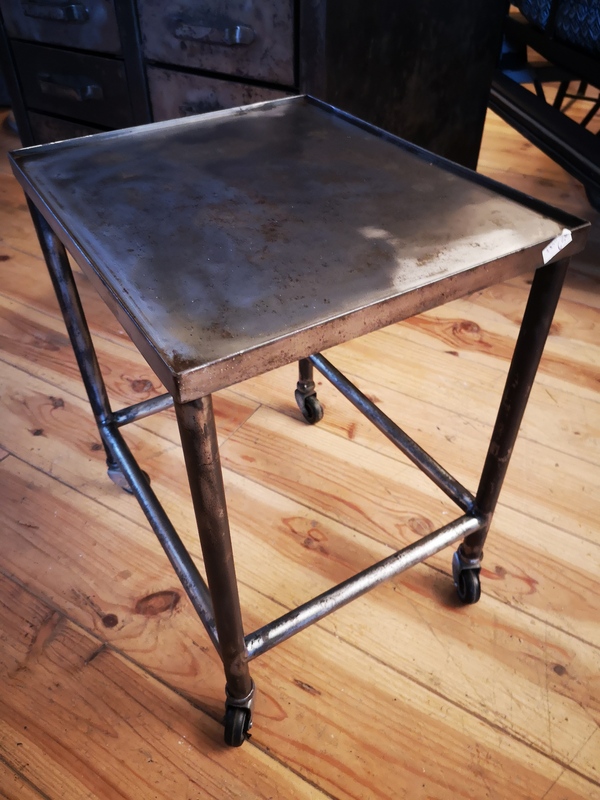 Small design trolley