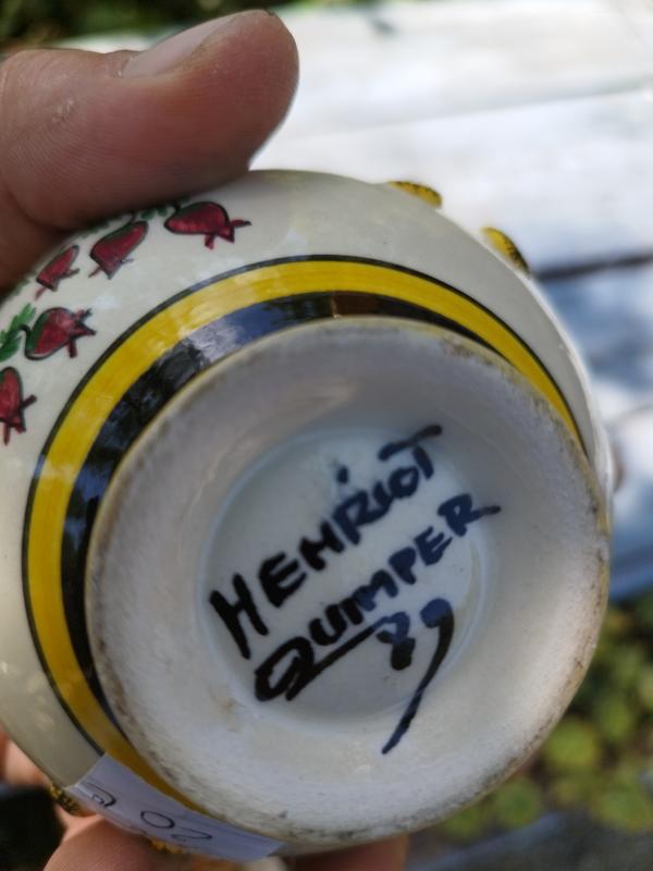 Small Henriot pot