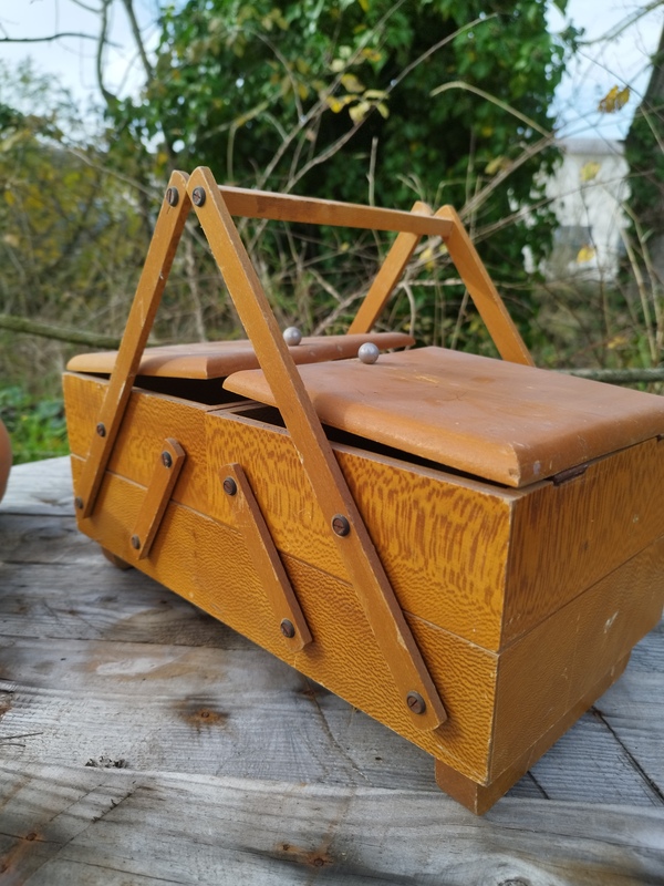 Little worker from the 60s