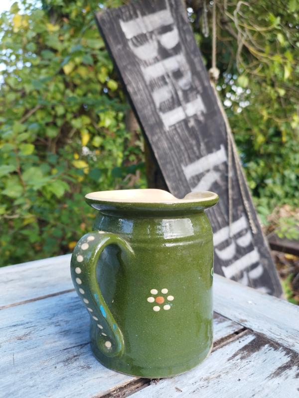 Milk jug 