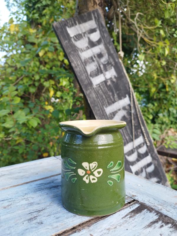 Milk jug 