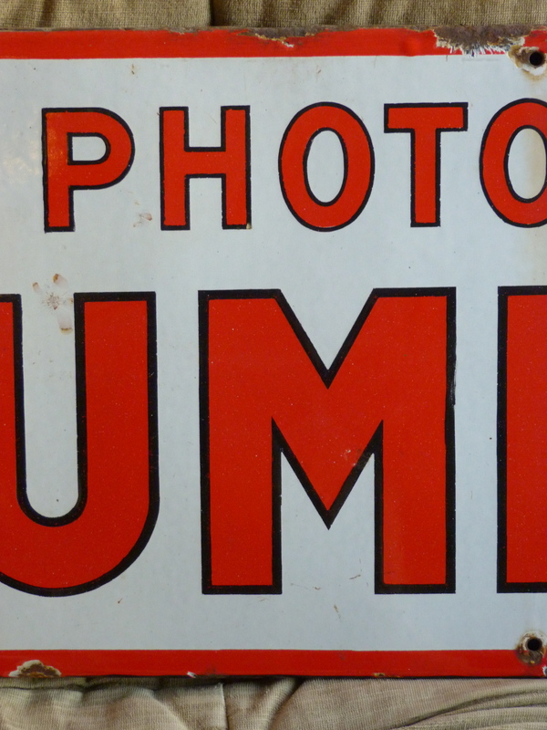 Enamel sign Lumière