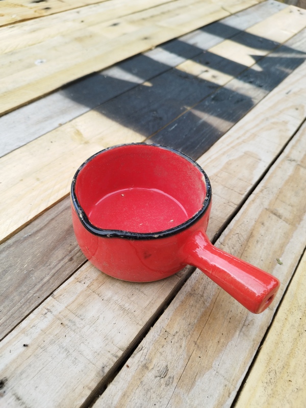 Old red pan