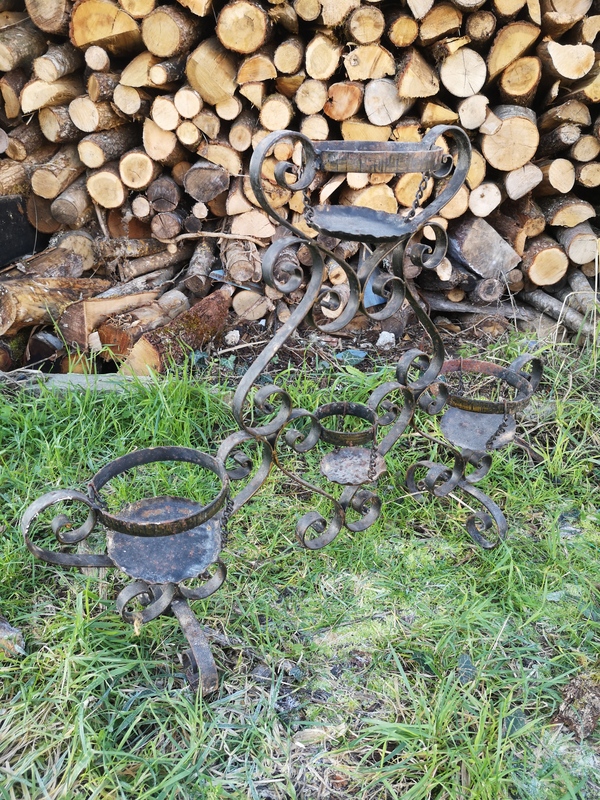 Handcrafted wrought iron plant holder