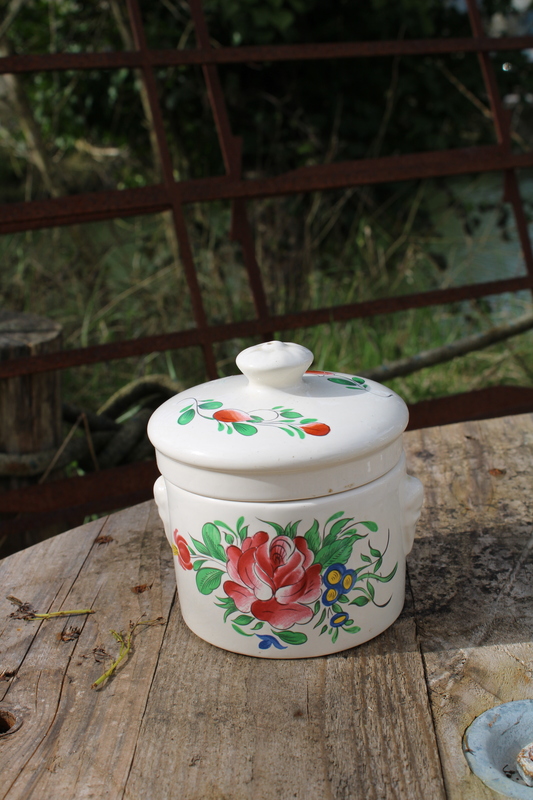 Saint Clément pâté pot 