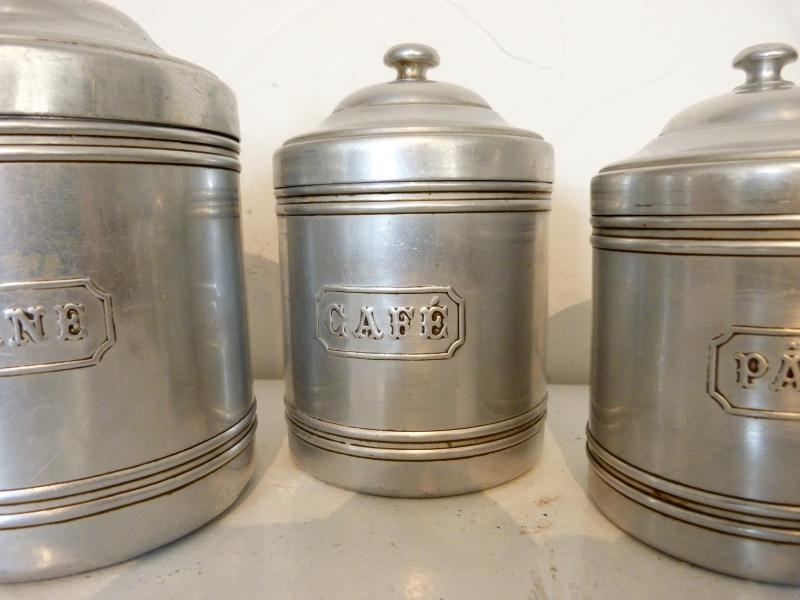 Aluminum pots Tournus