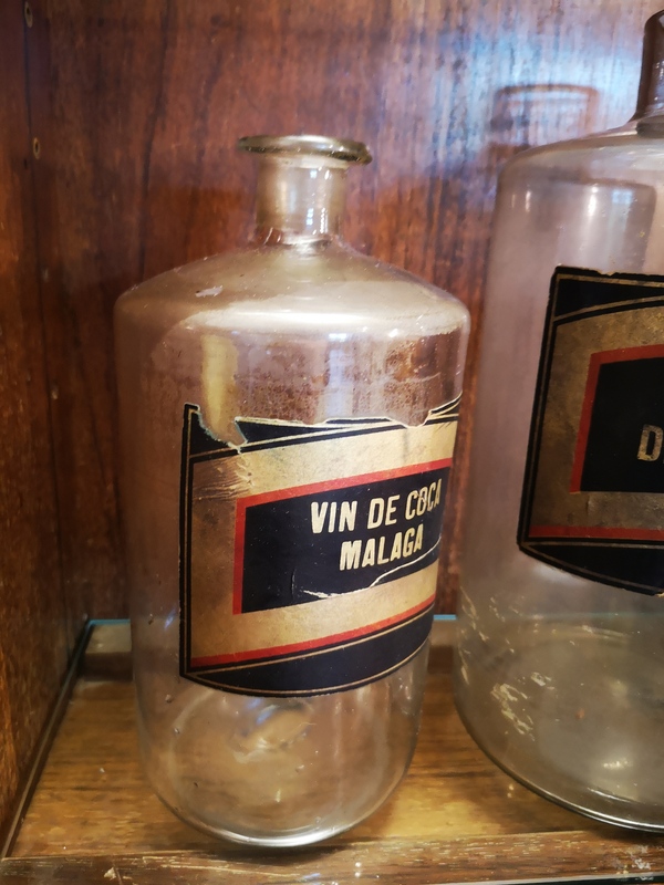 Lot of three glass pharmacy jars 1900