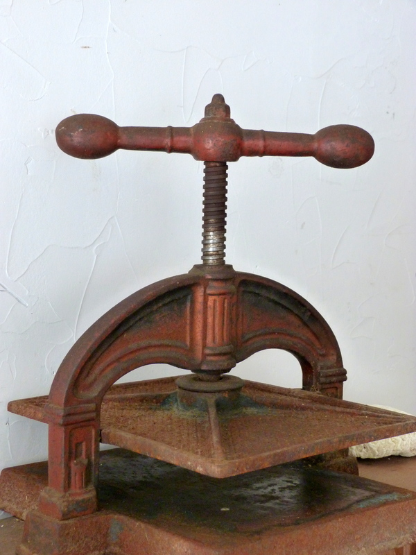 Binding press