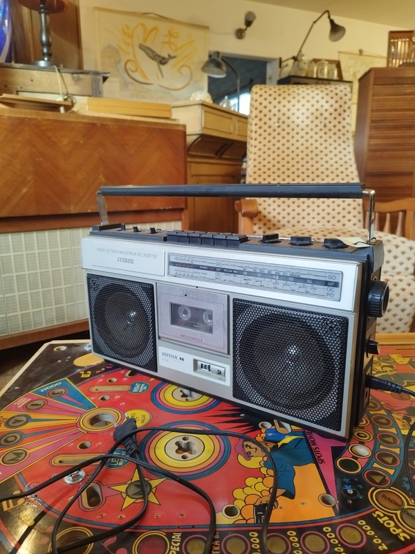 Vintage radio cassette