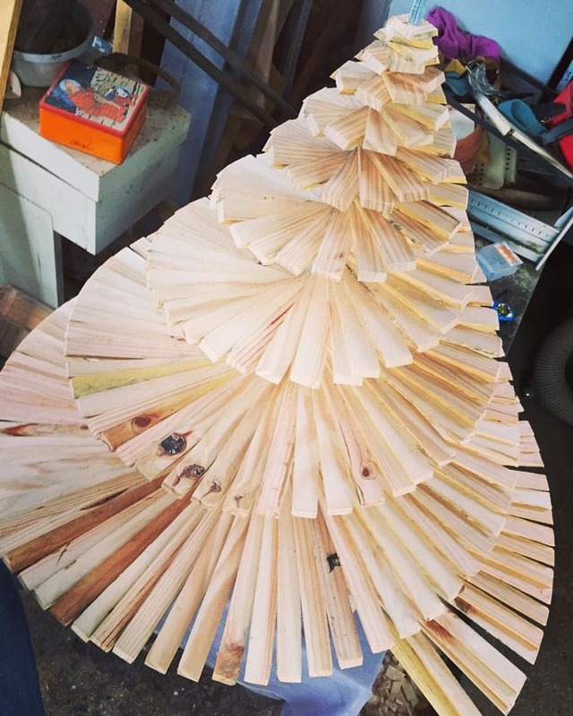 Durable DIY Christmas tree (s)