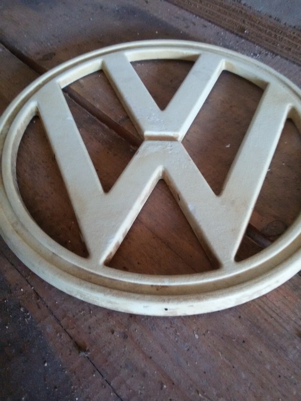 White VW Combi Bay Window logo