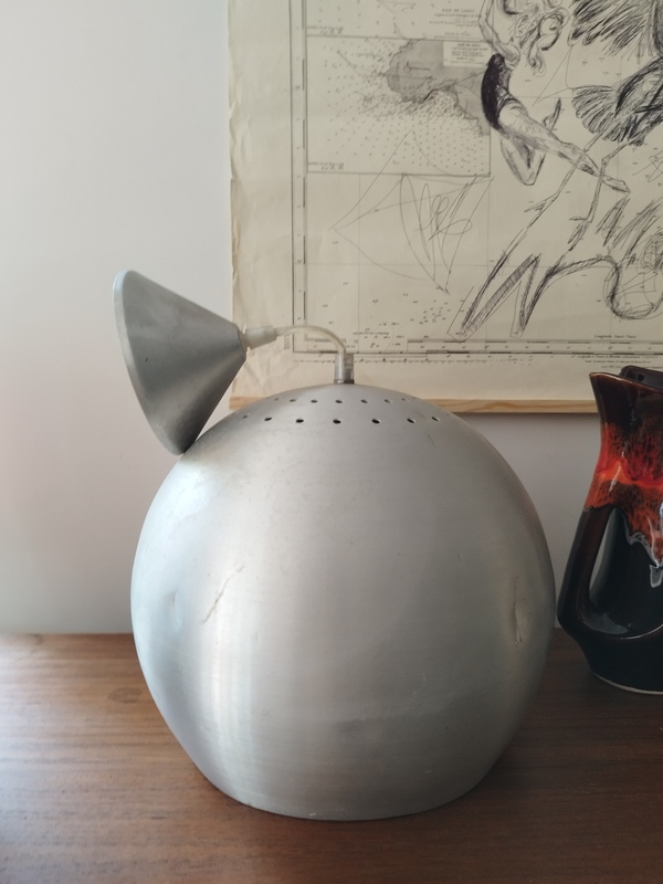 Big eye brushed aluminum suspension