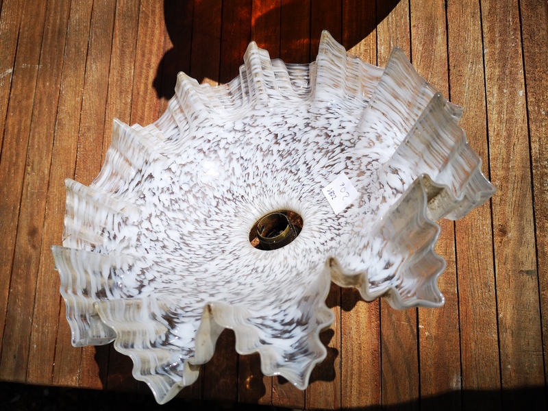 Lace glass pendant light