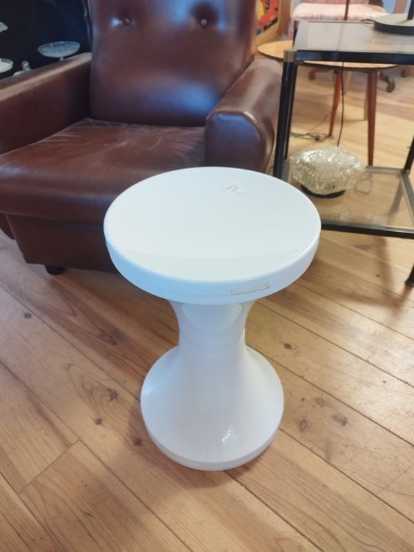 Tam Tam white stool