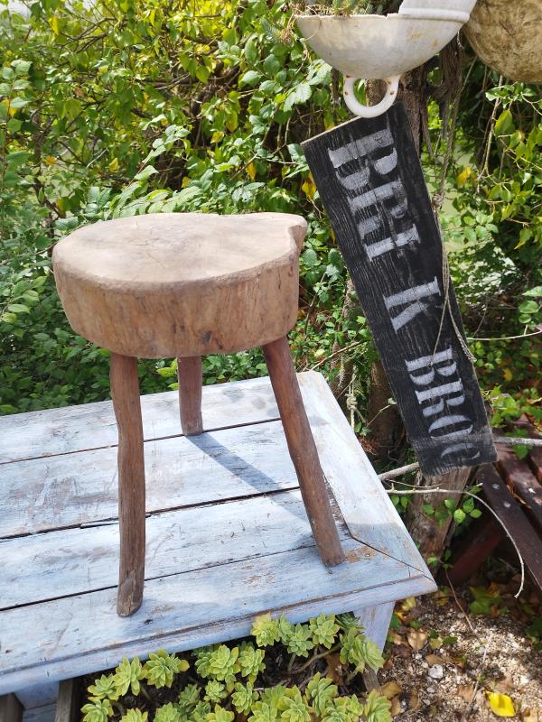 Vintage 1950s cowherd stool