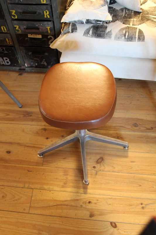 Vintage 70s stool