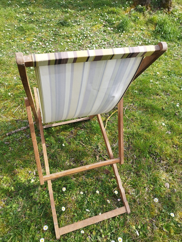 Vintage deckchair 