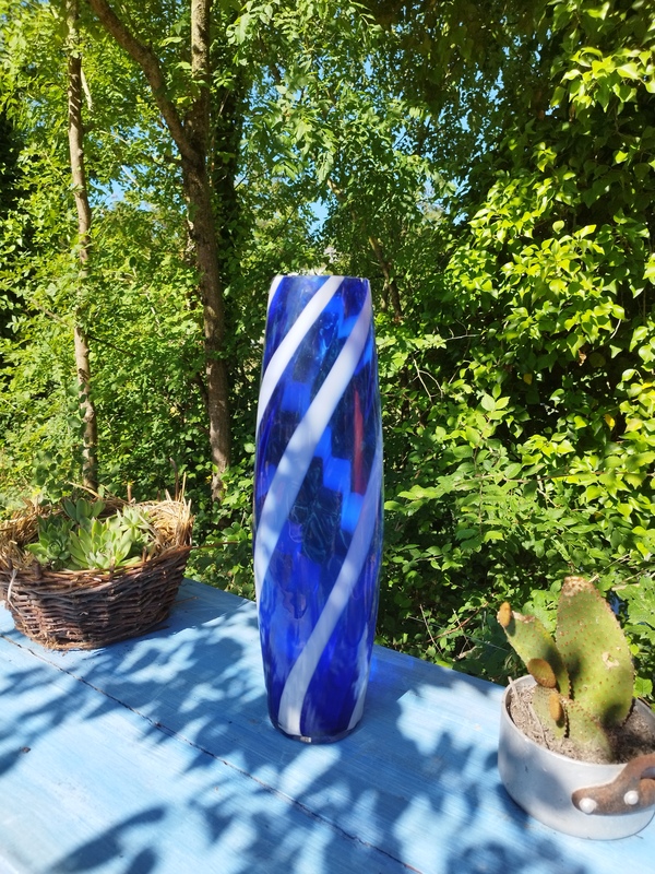 70s glass vase 
