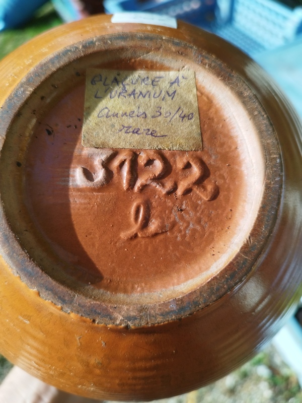 Ceramic vase from the 30s and 40s