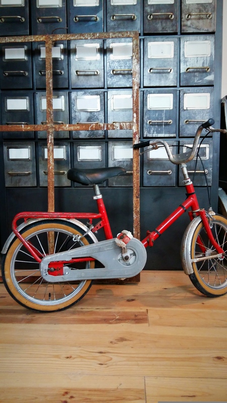 Foldable children's bike