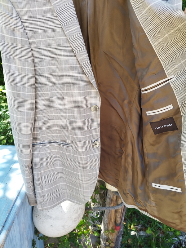 Devred suit jacket