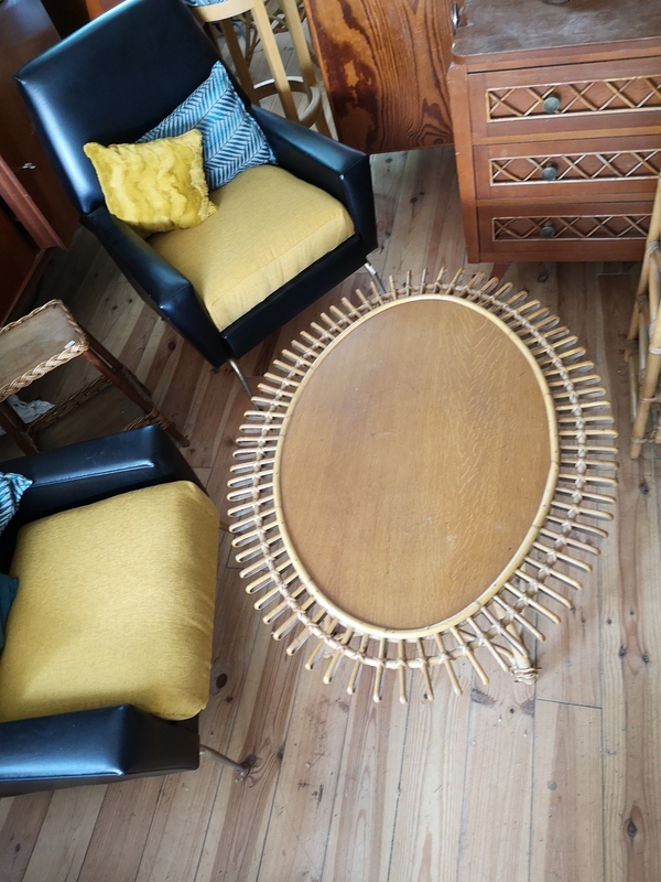 Paire de fauteuils années 70