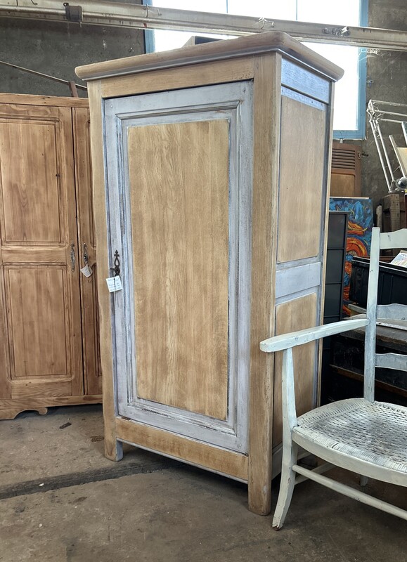 Vintage wardrobe revamped