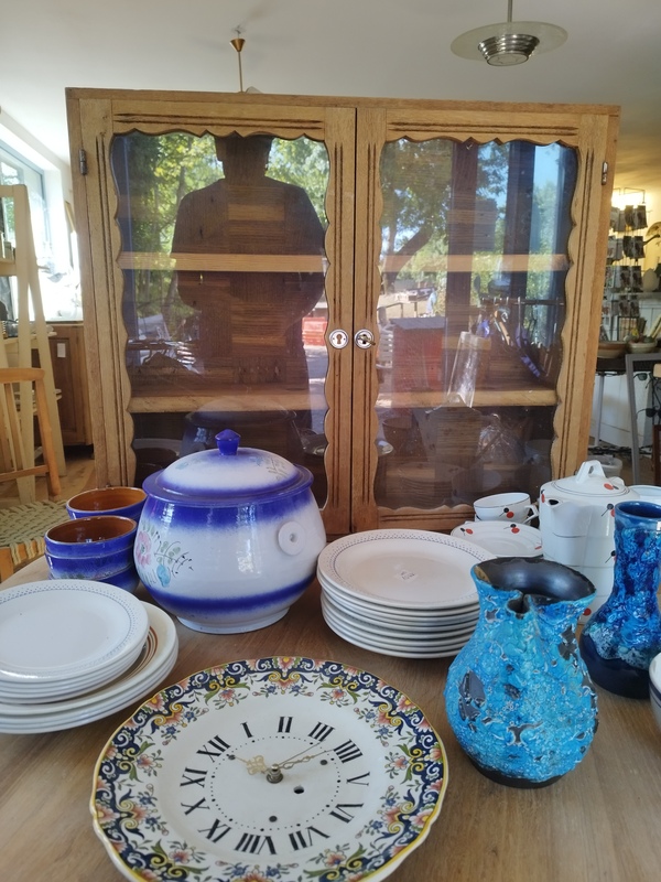 1950s collection display case