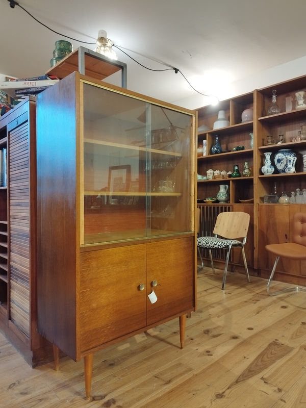 Vintage 1960s display case