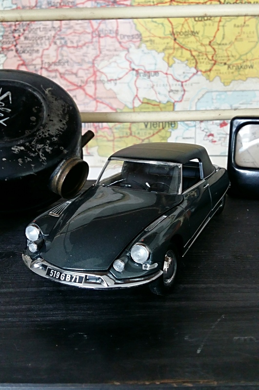 Cars 1/18 1/17 Norev Solido