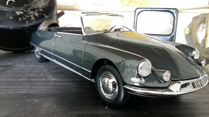 Cars 1/18 1/17 Norev Solido