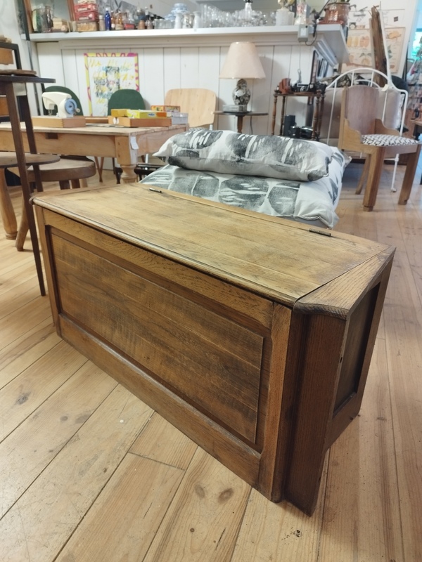 Coffre en bois 1950